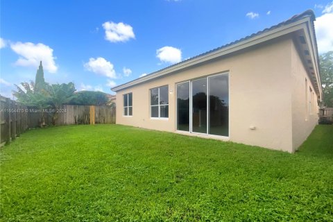 Casa en venta en Homestead, Florida, 4 dormitorios, 193.33 m2 № 1348961 - foto 5