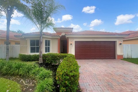 Casa en venta en Homestead, Florida, 4 dormitorios, 193.33 m2 № 1348961 - foto 7