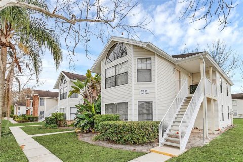 Condominio en venta en Kissimmee, Florida, 3 dormitorios, 116.13 m2 № 995321 - foto 1