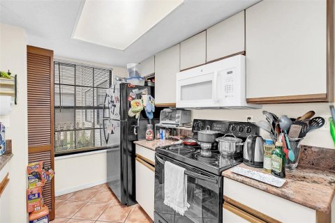 Condominio en venta en Kissimmee, Florida, 3 dormitorios, 116.13 m2 № 995321 - foto 11