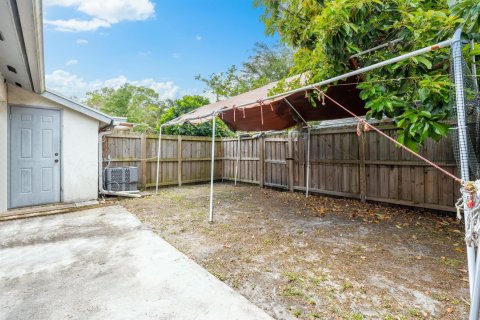 Townhouse in Jupiter, Florida 2 bedrooms, 97.45 sq.m. № 1099984 - photo 4