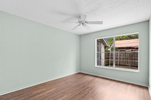 Townhouse in Jupiter, Florida 2 bedrooms, 97.45 sq.m. № 1099984 - photo 7