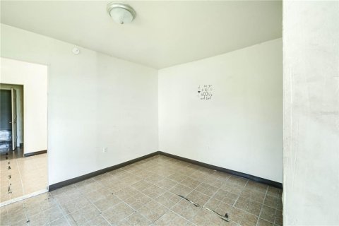 Casa en venta en Lake Wales, Florida, 2 dormitorios, 65.5 m2 № 1349624 - foto 13