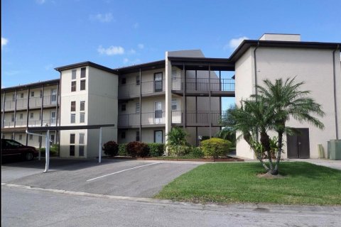 Copropriété à vendre à New Port Richey, Floride: 1 chambre, 68 m2 № 1319437 - photo 1