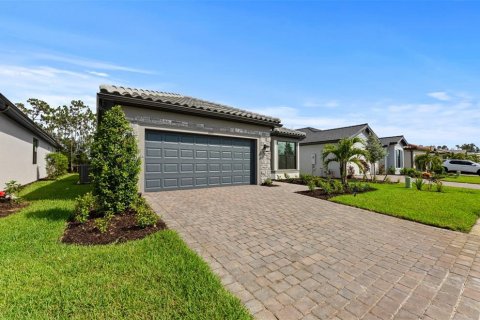 Casa en venta en North Port, Florida, 3 dormitorios, 191.01 m2 № 1273362 - foto 3