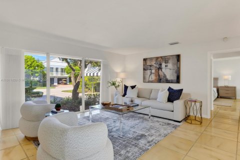 Casa en venta en Key Biscayne, Florida, 5 dormitorios, 336.31 m2 № 1235009 - foto 11
