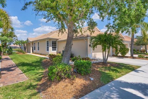 Villa ou maison à vendre à North Port, Floride: 2 chambres, 154.78 m2 № 1125171 - photo 8