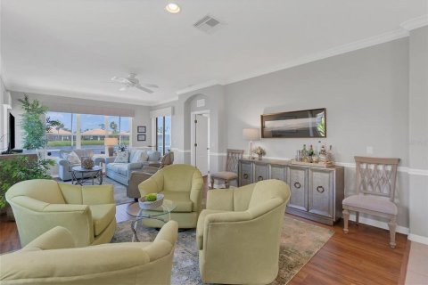 Villa ou maison à vendre à North Port, Floride: 2 chambres, 154.78 m2 № 1125171 - photo 6