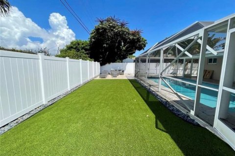 House in Fort Lauderdale, Florida 3 bedrooms, 148.09 sq.m. № 1002851 - photo 2