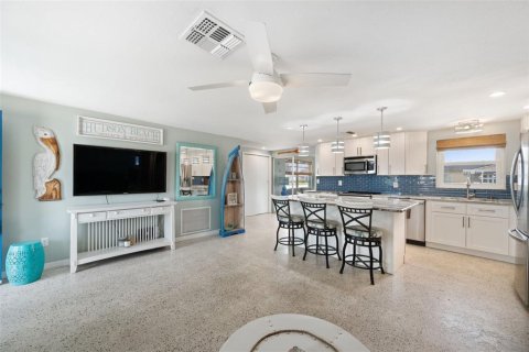 Villa ou maison à vendre à Hudson, Floride: 2 chambres, 128.21 m2 № 1336631 - photo 11