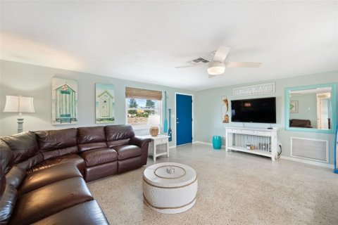 Casa en venta en Hudson, Florida, 2 dormitorios, 128.21 m2 № 1336631 - foto 12