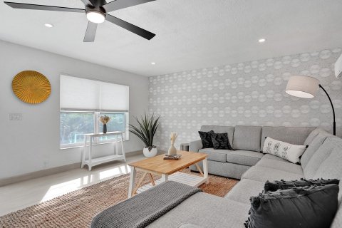 Casa en venta en Oakland Park, Florida, 3 dormitorios, 136.85 m2 № 1141286 - foto 6
