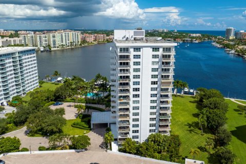 Condominio en venta en Boca Raton, Florida, 2 dormitorios, 136.94 m2 № 1141253 - foto 2