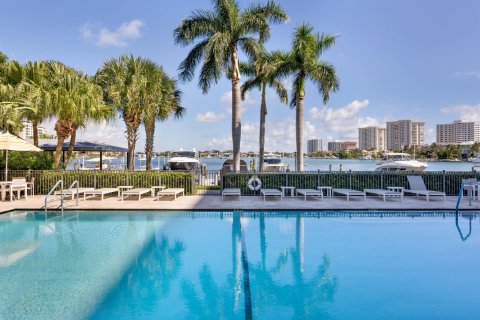 Copropriété à vendre à Boca Raton, Floride: 2 chambres, 136.94 m2 № 1141253 - photo 5