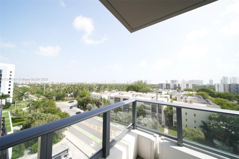 Condo in Aventura, Florida, 2 bedrooms  № 310668 - photo 19