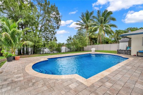 Villa ou maison à vendre à Margate, Floride: 3 chambres, 193.33 m2 № 1295021 - photo 25