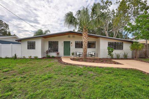 Villa ou maison à vendre à Tampa, Floride: 3 chambres, 127.74 m2 № 1313480 - photo 1