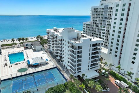 Copropriété à vendre à Miami Beach, Floride: 3 chambres, 180.69 m2 № 1328289 - photo 29