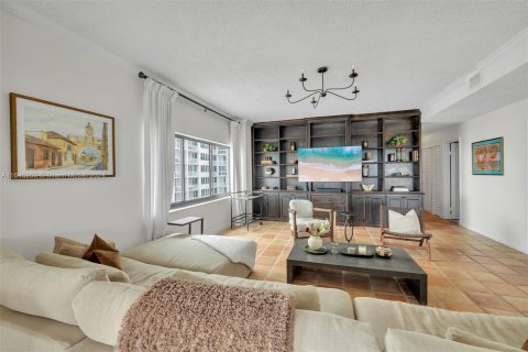 Copropriété à vendre à Miami Beach, Floride: 3 chambres, 180.69 m2 № 1328289 - photo 12