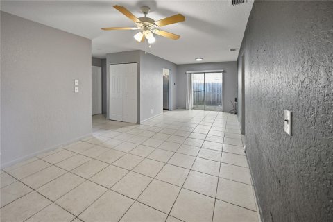 Propiedad comercial en venta en Coral Springs, Florida, 222.04 m2 № 1223572 - foto 9