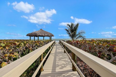 Condominio en venta en Hutchinson Island South, Florida, 2 dormitorios, 116.22 m2 № 1117747 - foto 28