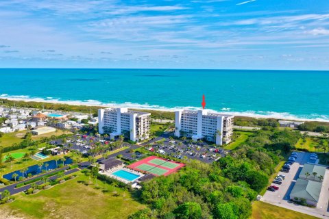 Copropriété à vendre à Hutchinson Island South, Floride: 2 chambres, 116.22 m2 № 1117747 - photo 2