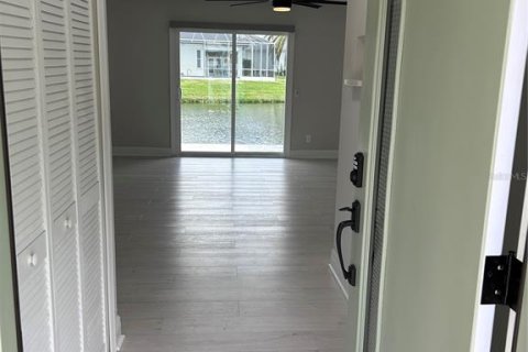 Copropriété à vendre à Fort Myers, Floride: 2 chambres, 111.48 m2 № 1088126 - photo 9