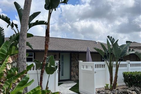 Copropriété à vendre à Fort Myers, Floride: 2 chambres, 111.48 m2 № 1088126 - photo 4