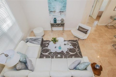 House in Fort Lauderdale, Florida 3 bedrooms, 232.44 sq.m. № 1119041 - photo 9