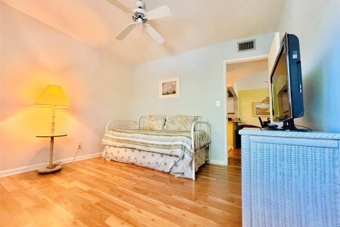 Condo in Pompano Beach, Florida, 2 bedrooms  № 1118991 - photo 21