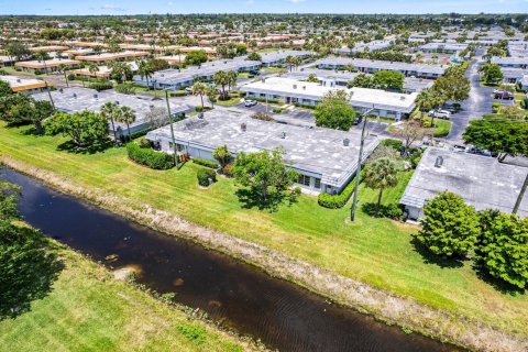 Condo in West Palm Beach, Florida, 2 bedrooms  № 1121027 - photo 6