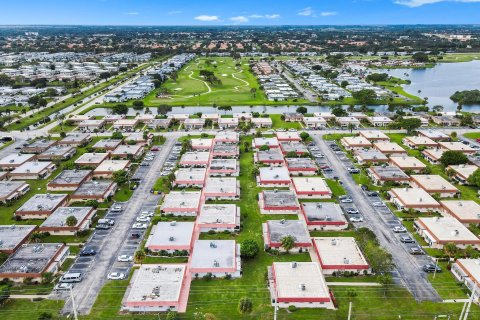 House in Delray Beach, Florida 1 bedroom, 67.45 sq.m. № 1121307 - photo 5