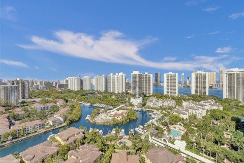 Condo in Aventura, Florida, 3 bedrooms  № 1135587 - photo 5