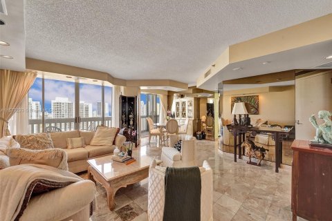 Copropriété à vendre à Aventura, Floride: 3 chambres, 157.56 m2 № 1135587 - photo 7