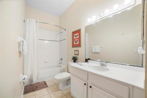 Condo in Davenport, Florida, 2 bedrooms  № 1371793 - photo 17