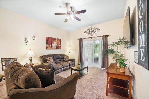 Condo in Davenport, Florida, 2 bedrooms  № 1371793 - photo 11