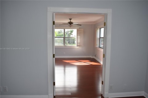 Condo in Fort Lauderdale, Florida, 3 bedrooms  № 1240286 - photo 20