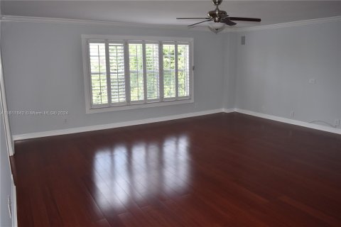 Condo in Fort Lauderdale, Florida, 3 bedrooms  № 1240286 - photo 2