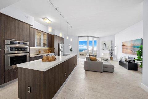 Copropriété à vendre à Miami Beach, Floride: 2 chambres, 148.64 m2 № 1171932 - photo 19