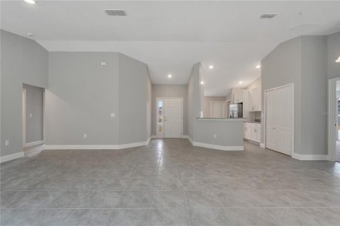 Villa ou maison à vendre à Kissimmee, Floride: 4 chambres, 168.52 m2 № 1341649 - photo 4