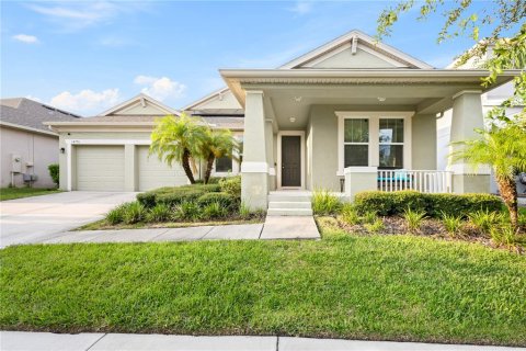 House in Winter Garden, Florida 4 bedrooms, 267.19 sq.m. № 1341650 - photo 1