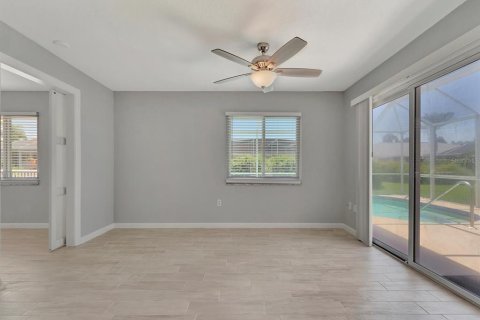 Villa ou maison à louer à Bradenton, Floride: 3 chambres, 156.63 m2 № 1370070 - photo 24