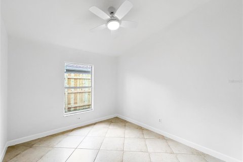 Casa en venta en Tampa, Florida, 4 dormitorios, 188.31 m2 № 1370147 - foto 21