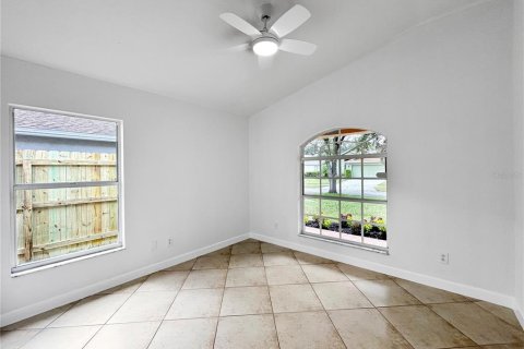 Villa ou maison à vendre à Tampa, Floride: 4 chambres, 188.31 m2 № 1370147 - photo 17