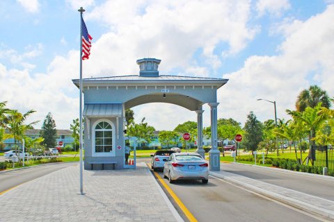 Copropriété à vendre à Deerfield Beach, Floride: 1 chambre, 55.28 m2 № 1161768 - photo 1