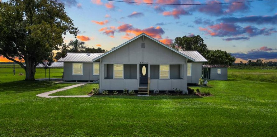 Casa en Bowling Green, Florida 4 dormitorios, 225.2 m2 № 1393066