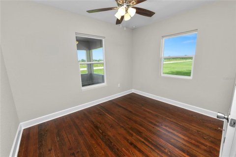 Casa en venta en Bowling Green, Florida, 4 dormitorios, 225.2 m2 № 1393066 - foto 24