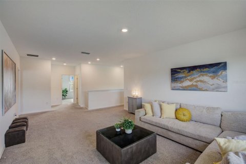 Casa en venta en Kissimmee, Florida, 6 dormitorios, 393.16 m2 № 875275 - foto 25