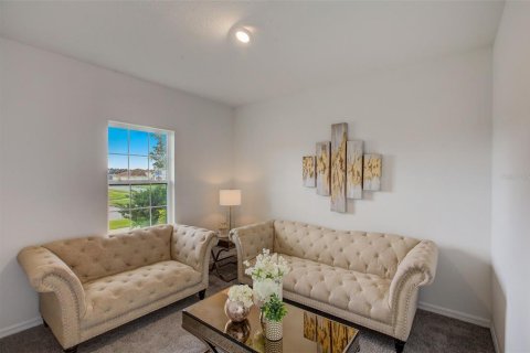 Casa en venta en Kissimmee, Florida, 6 dormitorios, 393.16 m2 № 875275 - foto 9