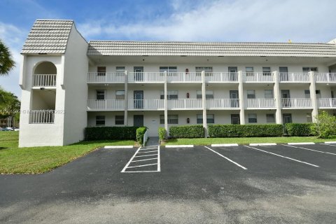 Copropriété à vendre à Sunrise, Floride: 2 chambres, 78.97 m2 № 908917 - photo 30